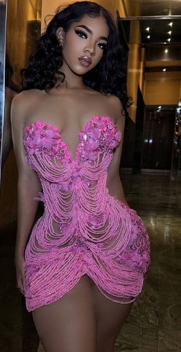 Denizli bayan escort ile büyüleyici bir otel kaçamağı